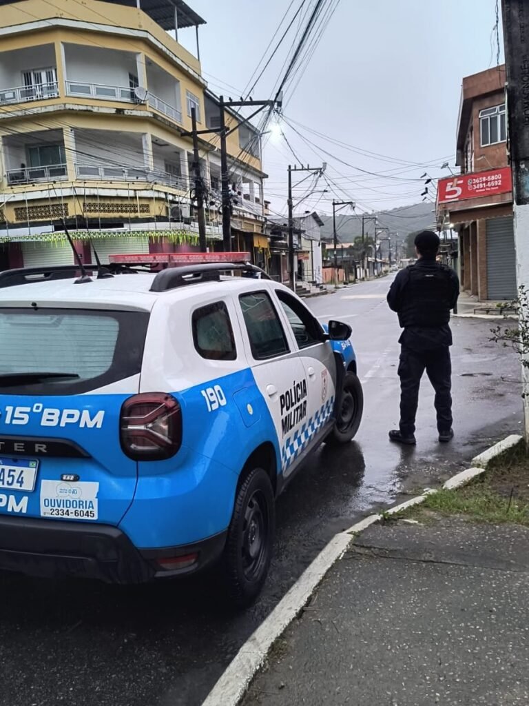 Polícia do 15º BPM intensifica patrulhamento em Duque de Caxias para garantir segurança pública