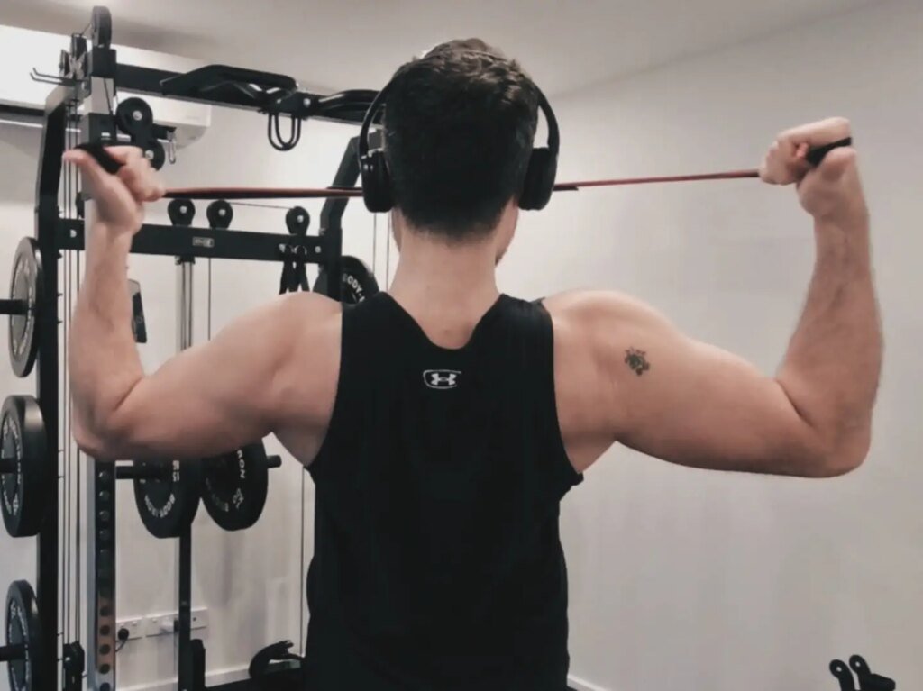 Treino de corpo inteiro alcança terceiro dia e participantes relatam dores intensas