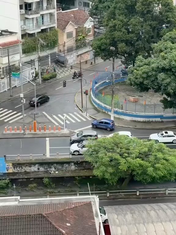 Polícia militar prende homem e apreende quatro adolescentes por furto na Tijuca