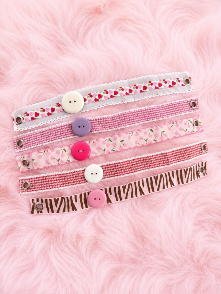 Button chockers: novos acessórios são destaque na moda local a S/.15 soles cada