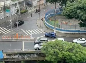 Polícia militar prende homem e apreende quatro adolescentes por furto na Tijuca