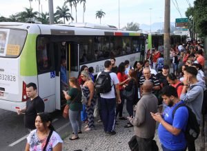 1784316118_onibus-rj.jpg