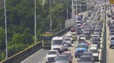 Acidente-entre-dois-onibus-deixa-ao-menos-15-ferid0016452100202604131106.png