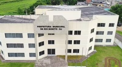 As-contratacoes-sao-temporarias-e-incluem-cargos-administrativos_-operacionais-e-pedagogicos-na-rede.jpeg