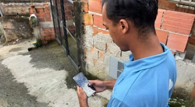 Atendimento-e-orientacao-para-garantir-a-conexao-correta-a-rede-de-esgoto.jpeg
