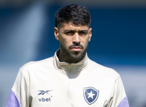Barboza-confirma-transferencia-do-Botafogo-para-o-0016497000202604291234.png