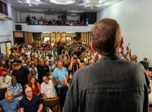 Conversa-com-Associacoes-Empresariais-e-liderancas-politicas-em-Araruama.jpg