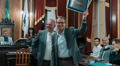 Eduardo-Paes-recebe-titulo-de-Cidadao-Petropolitano-em-visita-a-Regiao-Serrana-1024x778.webp.webp