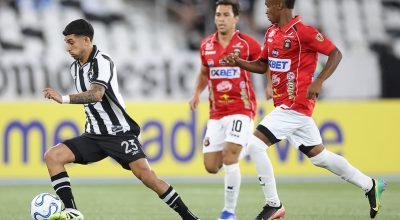 Em-jogo-de-altos-e-baixos-Botafogo-empata-em-1-a-10016444800202604092255.jpg