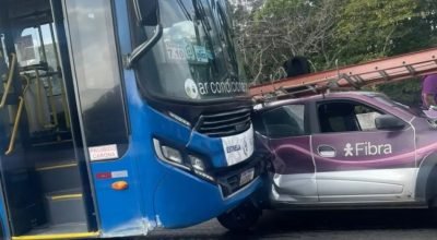 Engavetamento-entre-onibus-e-carros-complica-trans0017795000202608141025.jpg