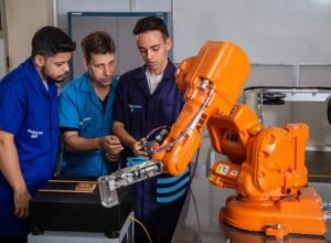 Firjan-SENAI-tem-mais-de-11-mil-vagas-gratuitas-em0016477400202604221820.jpg