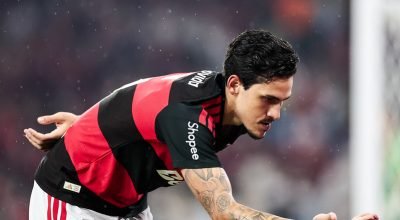 Flamengo-vence-o-Cruzeiro-e-entra-no-G4-do-Brasile0016363200202603112342.jpg