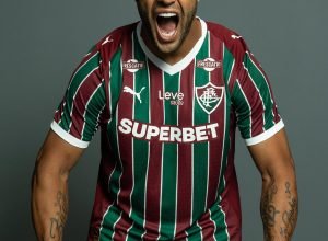 Fluminense-anuncia-a-contratacao-do-atacante-Hulk0016517600202605052259.jpg