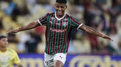 Fluminense-vence-o-Corinthians-no-Maracana-e-assum0016422200202604012350.jpg