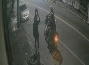 Homem-tem-motocicleta-roubada-enquanto-trabalhava-0016514400202605050902.jpg