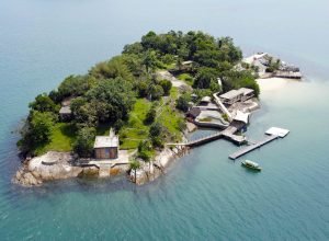 Ilha-Mandala-em-Angra-dos-Reis-um-dos-atraitvos-naturais-da-cidade-que-integra-o-novo-Roteiro-Foto-R.jpeg