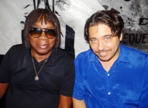 Kiko-Continentino-e-Milton-Nascimento-Creditos-Arquivo-Pessoal-450x338.jpg