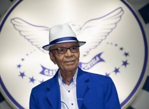 Luto-no-samba-morre-o-sambista-Monarco-presidente-de-honra-da-Portela.jpg