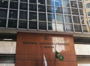 Marinha-e-condenada-por-forcar-militar-trans-a-usa0016597700202606011718.jpg