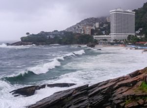 Marinha-emite-aviso-de-ressaca-para-orla-do-Rio-co0016505800202605011629.jpg