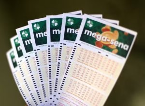 Mega-Sena-e-outras-loterias-tem-sorteios-antecipad0017924900202610021649.jpg