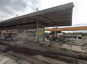 Mulher-morre-apos-colisao-entre-moto-e-onibus-em-S0016510300202605031555.jpg