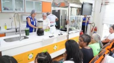 Oficina-de-alimentacao-Foto-Renan-Otto-9-300x200.jpg
