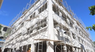 Prefeito-visita-as-obras-da-Escola-Municipal-Lucilia-Gomes-Lucas-Benevides-4.jpeg