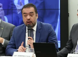 TSE-mantem-condenacao-de-Claudio-Castro-a-inelegib0016601500202606022203.webp.webp