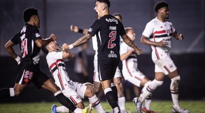 Vasco-vira-a-chave-vence-Sao-Paulo-e-sobe-na-tabel0016466300202604191000.jpg