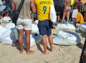 Venda-de-saco-de-areia-em-Copacabana-1.jpg