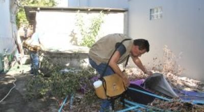 Vigilancia-em-Saude-Ambiental-LIRAa-Dengue-Aedes-Aegypti-Foto-Fabio-Guimaraes-07-05-2025-6-300x200.j.jpeg