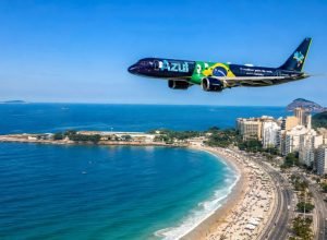 aviao-azul-copacabana-1320x770.jpg