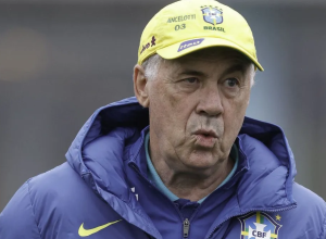 carlo-ancelotti-treino-selecao-brasileira-3.png