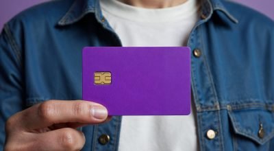 cartao-de-credito-roxo.jpg