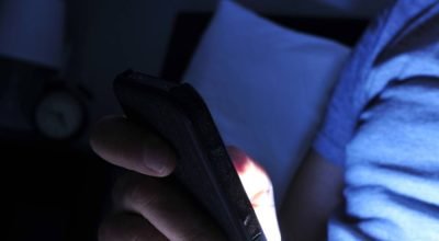 celular-a-noite_1779493645221-1000x563.jpg