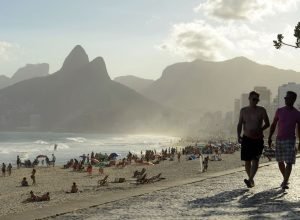 praia-de-ipanema-esta-na-lista-das-25-melhores-praias-do-mundo-em-um-ranking-de-site-de-turismo.jpg
