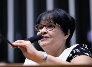 tania-rodrigues-750x492.webp.webp