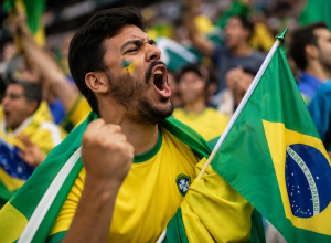 torcedor-gritando-com-a-camisa-da-selecao-brasileira-IA.png